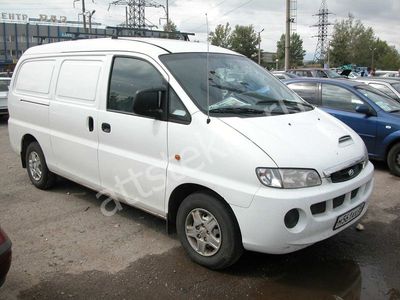 Автостекла Hyundai Starex (H-1) I c установкой в Москве